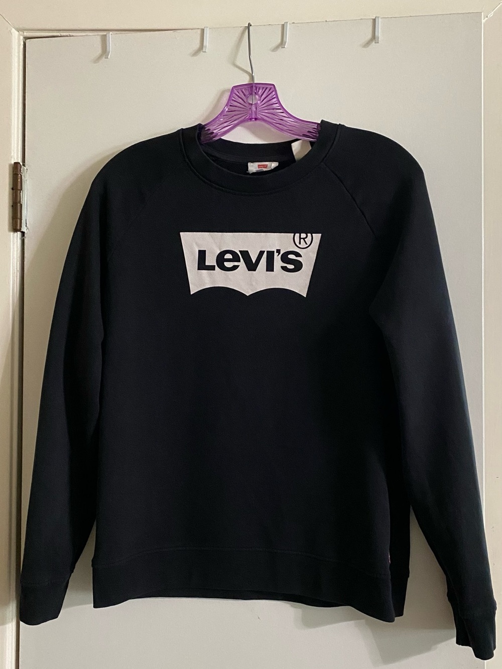 Levi's Black Crewneck Sweatshirt with White Logo